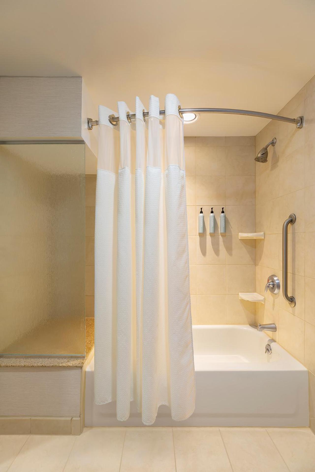 Hotel Courtyard By Marriott Madison West / Middleton Esterno foto