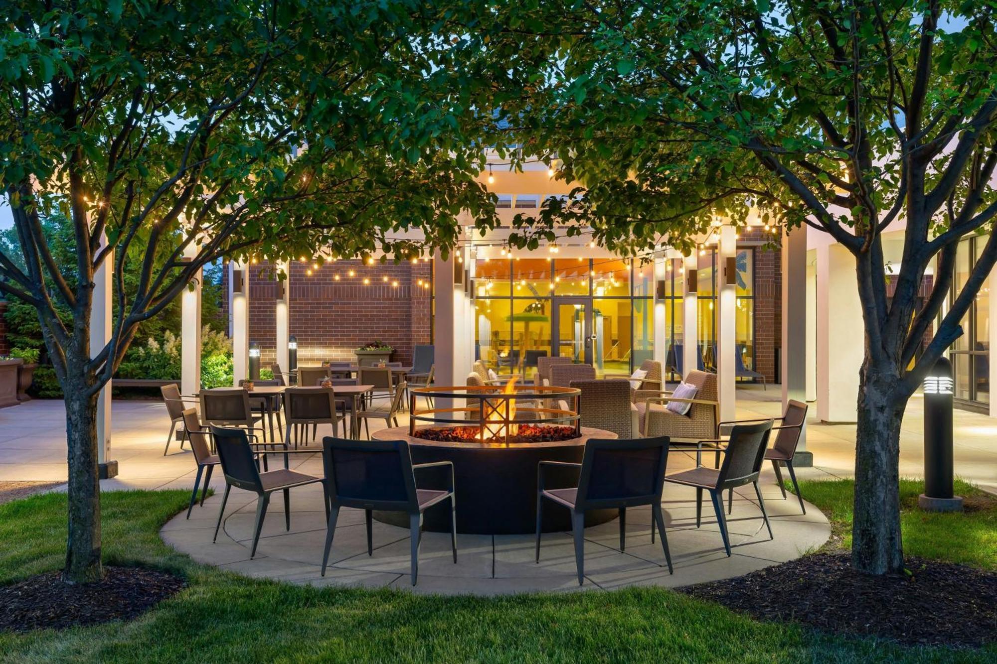 Hotel Courtyard By Marriott Madison West / Middleton Esterno foto